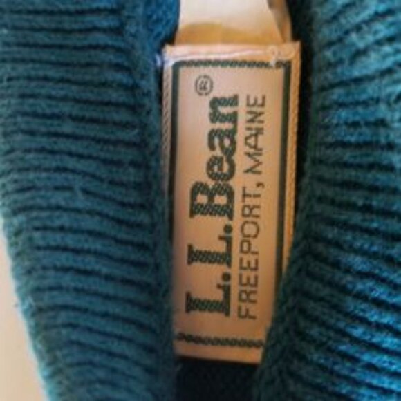 L.L. Bean Men's Sweaters (1x new 100% lamb wool) - sold together - Picture 10 of 10